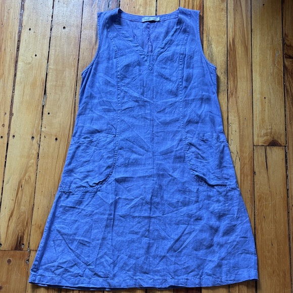 Purple Sleeveless Cut Loose Linen Dress with pockets - Picture 1 of 7